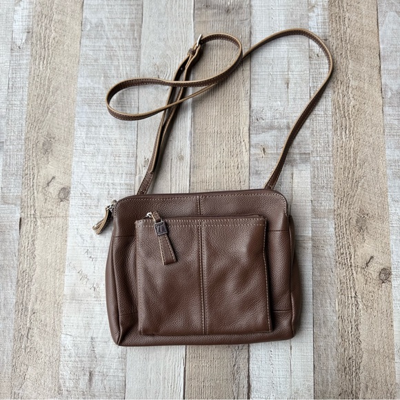 Tignanello Handbags - Tignanello Brown Spacious Crossbody Bag